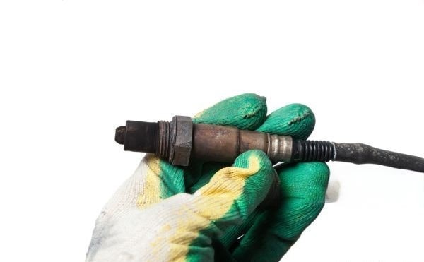 oxygen-sensors-in-the-car-complete-guide-to-function-and-maintenance1.jpeg