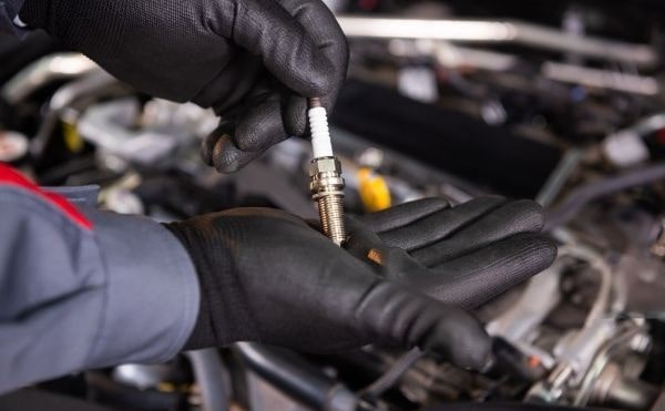 spark-plugs-3-.jpeg